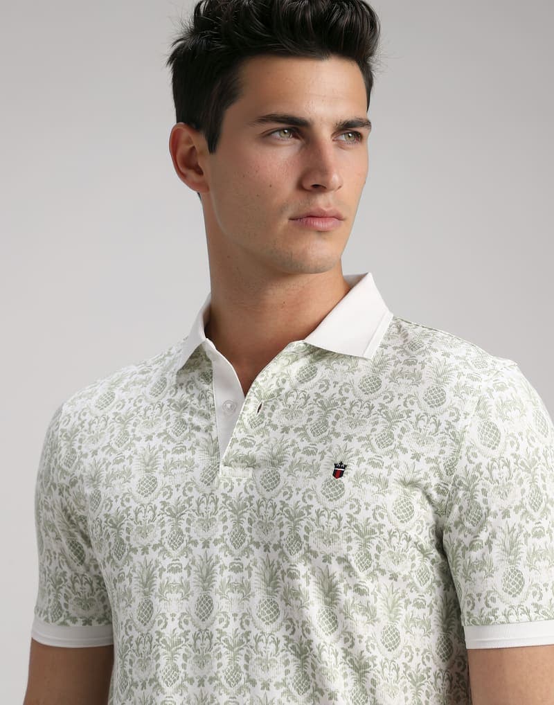 Character 02 synthetic fashion model for Polos / essentials